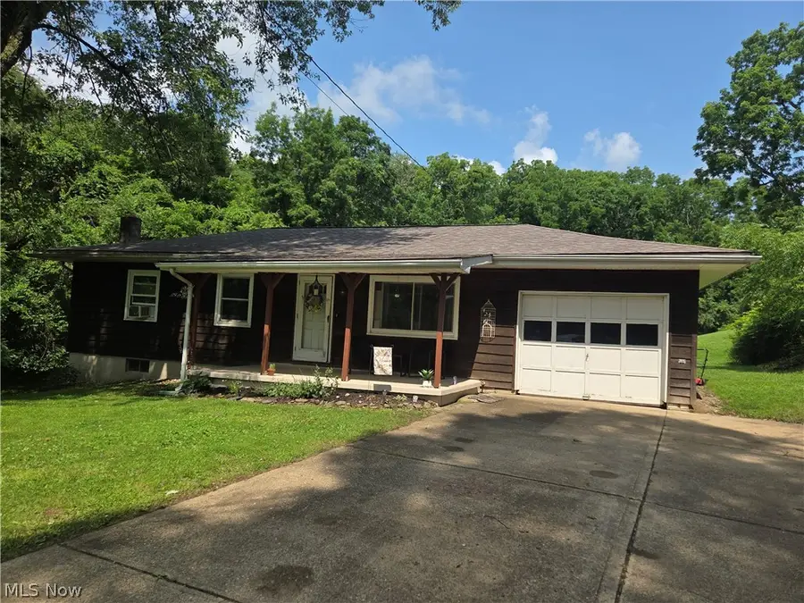 3036 Meadow Road, Cambridge, OH 43725 - #2