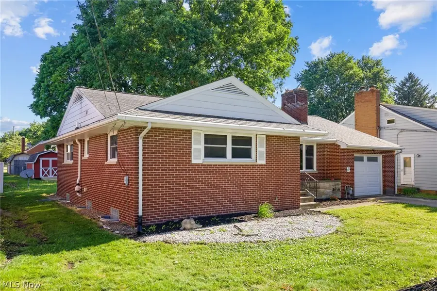 237 9th Nw Street, North Canton, OH 44720 - #2
