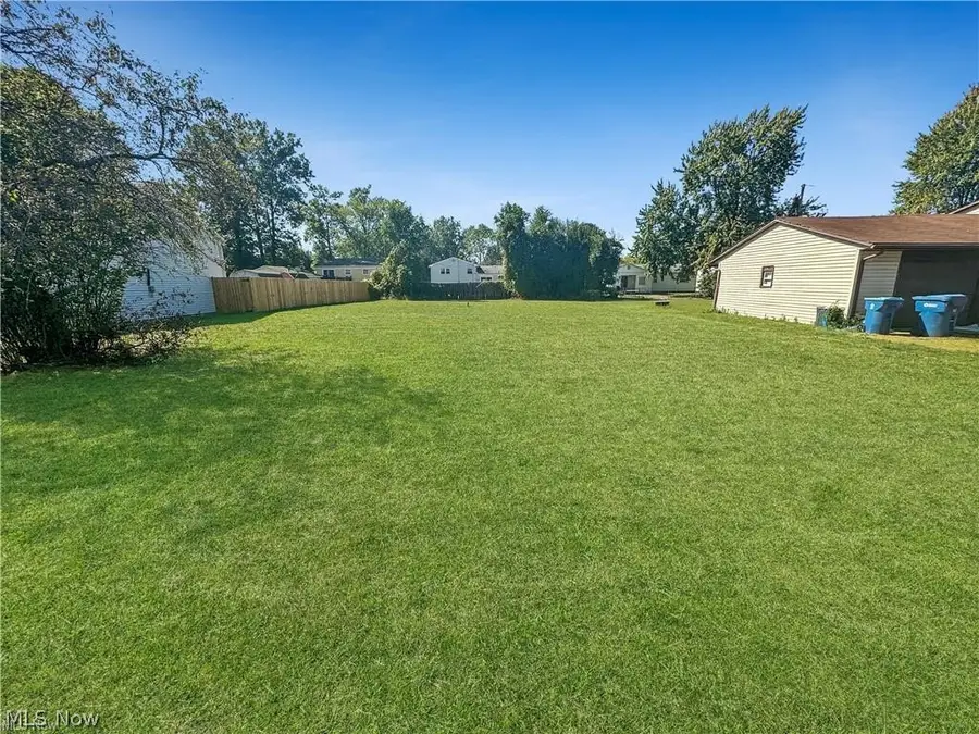 4248 Leavitt Road, Lorain, OH 44053 - #2
