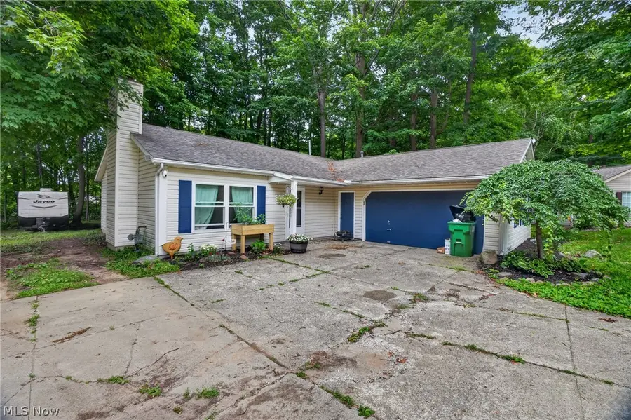 628 Park Oval, Madison, OH 44057 - #2