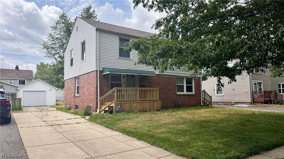 21610 Crystal Avenue, Euclid, OH 44123 - #1