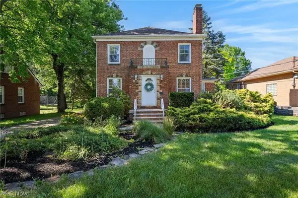 6832 Hillside Road, Independence, OH 44131