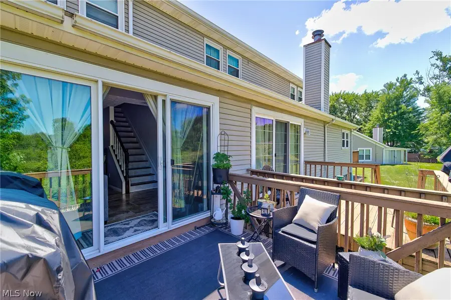 295 Pineview Ne Drive, Warren, OH 44484 - #3