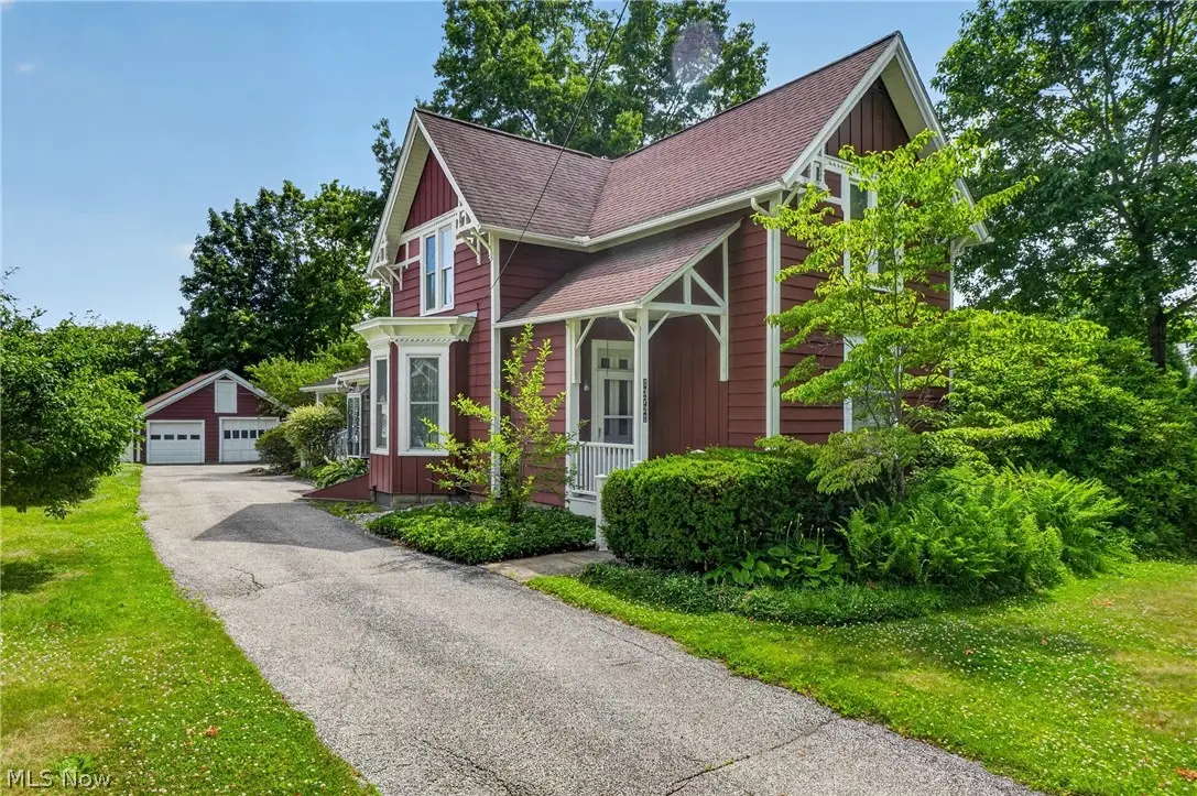 13721 Spring Street, Burton, OH 44021 - #1