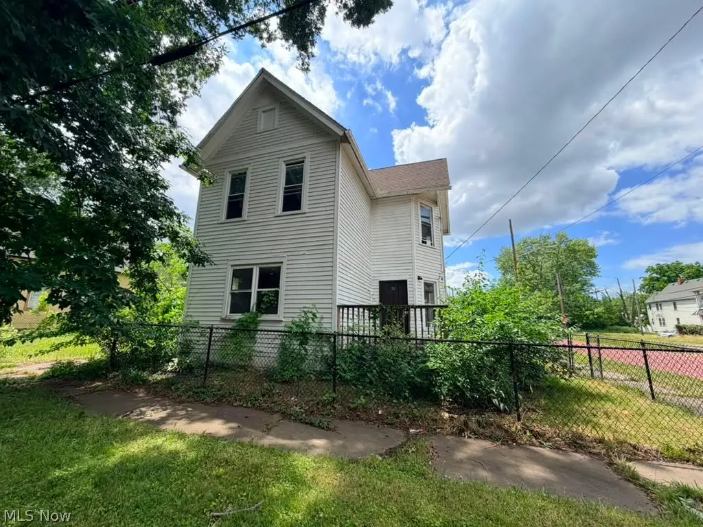 2982 E 67th Street, Cleveland, OH 44127 - #1