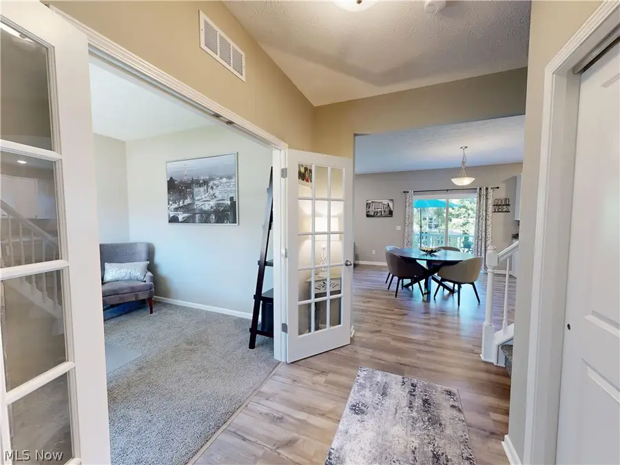 1223 Selena Grove, Green, OH 44685 - #2