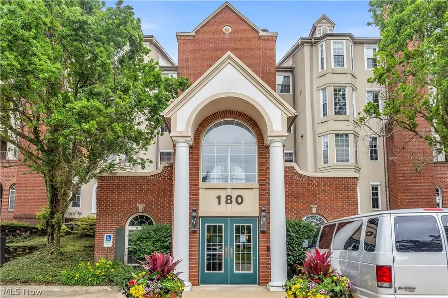 180 Fox Hollow Drive #207, Mayfield Heights, OH 44124 - #3