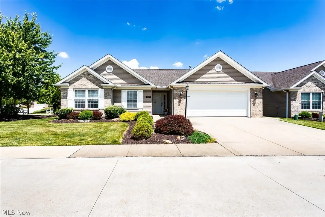 457 Harvest Lane, Seven Hills, OH 44131 - #1