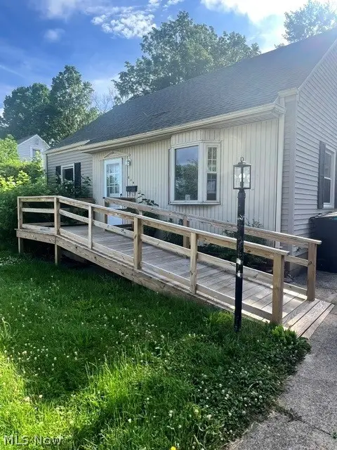 814 Laird, Warren, OH 44483