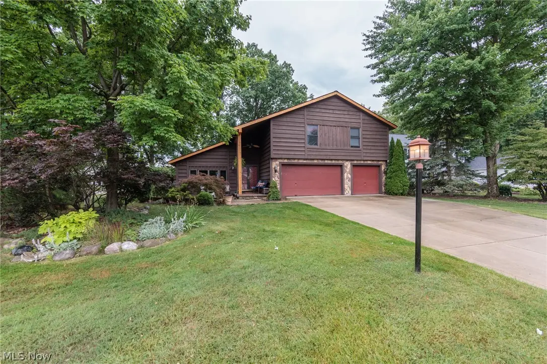 20757 Parkwood Lane, Strongsville, OH 44136 - #1
