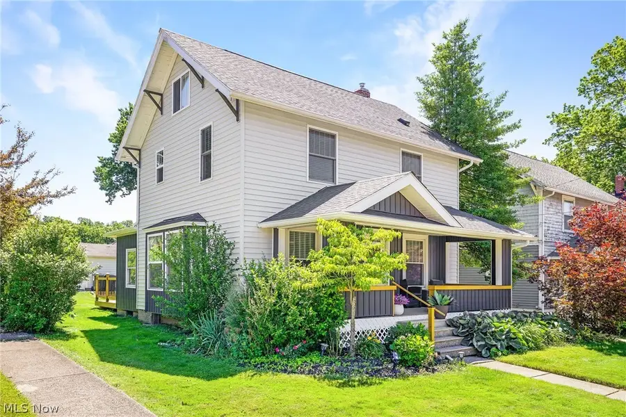 247 Highland Avenue, Wadsworth, OH 44281 - #2