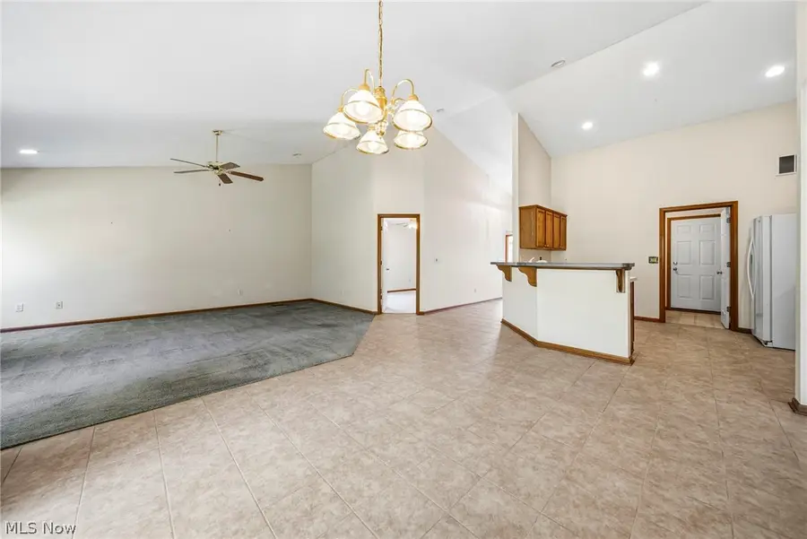 4956 Windsford Circle, North Ridgeville, OH 44039 - #2
