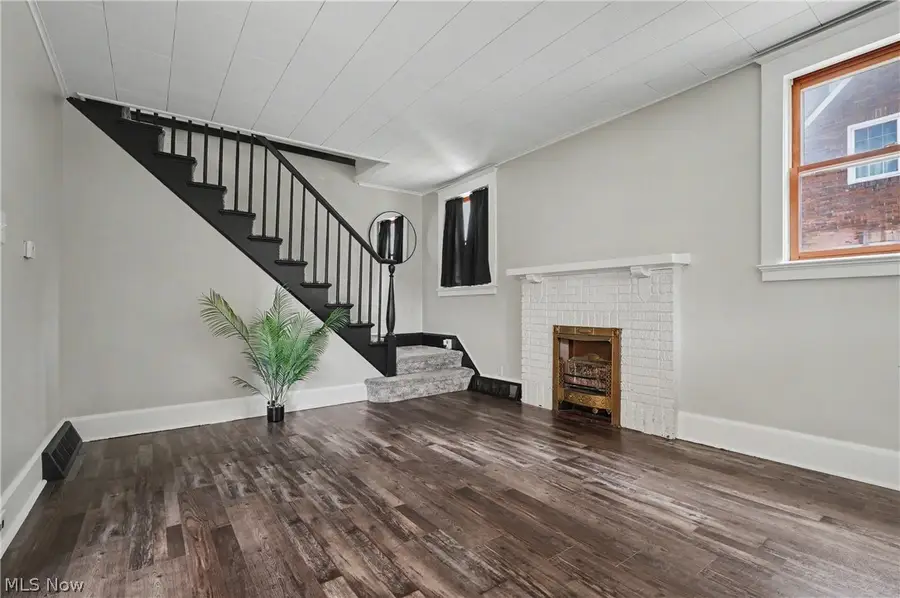 599 Melrose Street, Akron, OH 44305 - #3