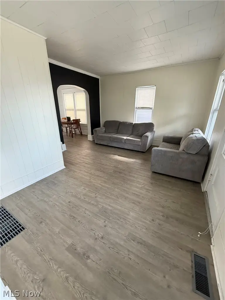 112 E Carolina Avenue, Sebring, OH 44672 - #2