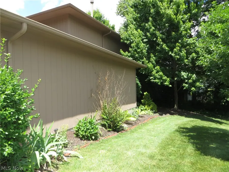 18606 Buccaneer Creek Drive #16, Strongsville, OH 44136 - #2