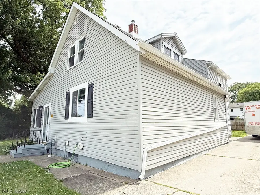 1615 Lehigh Avenue, Lorain, OH 44052 - #2