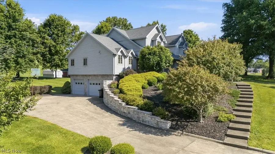 973 Windsor Drive, Mineral Wells, WV 26150 - #3