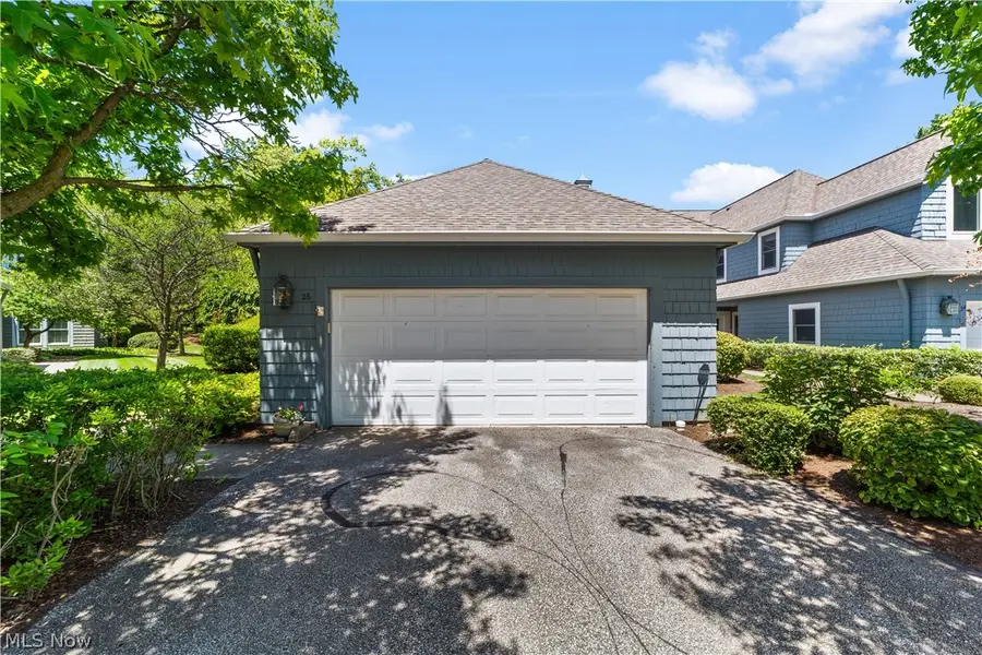26 Haskell Drive, Bratenahl, OH 44108 - #3