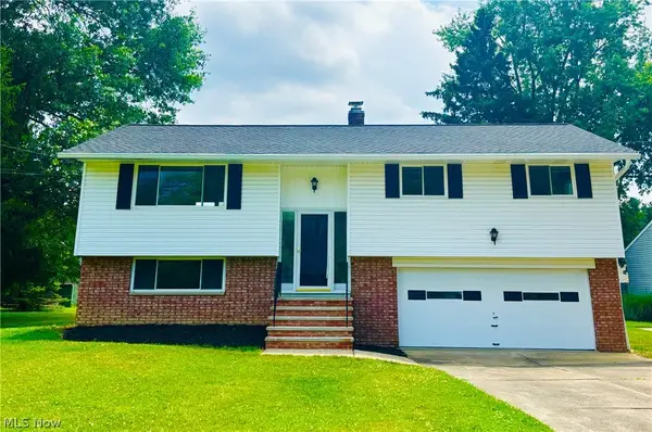 21113 Willow Lane, Strongsville, OH 44149