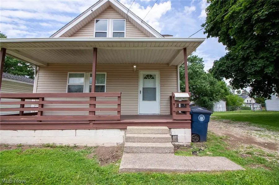 1869 Springfield Center Road, Akron, OH 44312 - #3