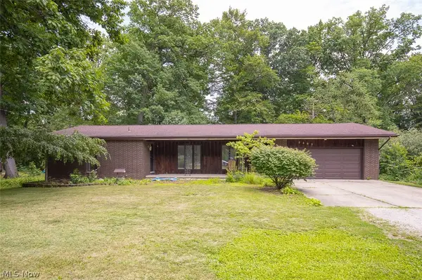 3563 Frawood Drive, Uniontown, OH 44685