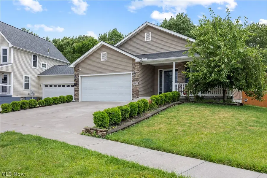 3502 Astor Lane, Lorain, OH 44053 - #2
