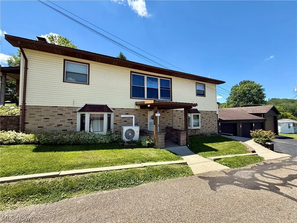 10 S Ohio Street, Dellroy, OH 44620 - #1