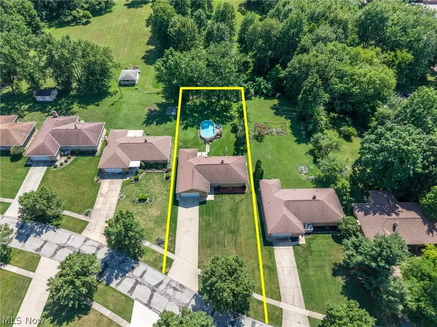 13967 Mohawk Trail, Middleburg Heights, OH 44130 - #3