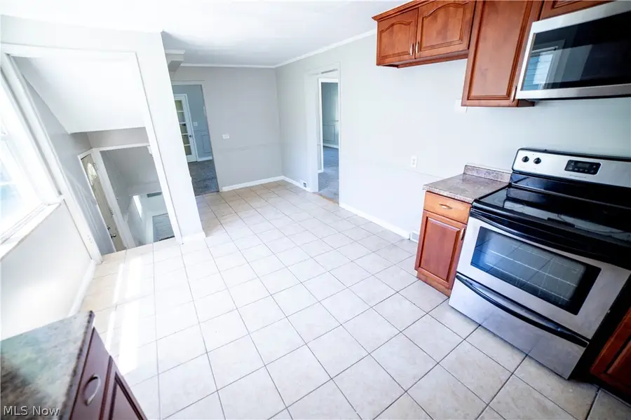 1315 S Belvoir Boulevard, South Euclid, OH 44121 - #3