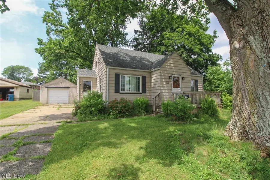 5172 5th Street, Poland, OH 44514 - #2