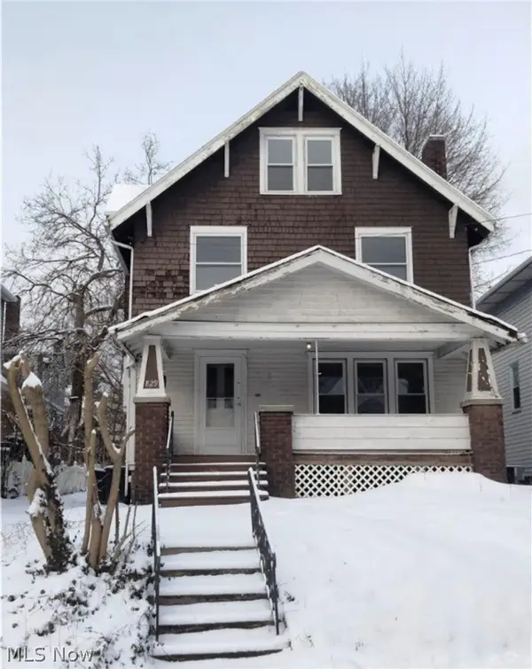 829 Elmore Avenue, Akron, OH 44302