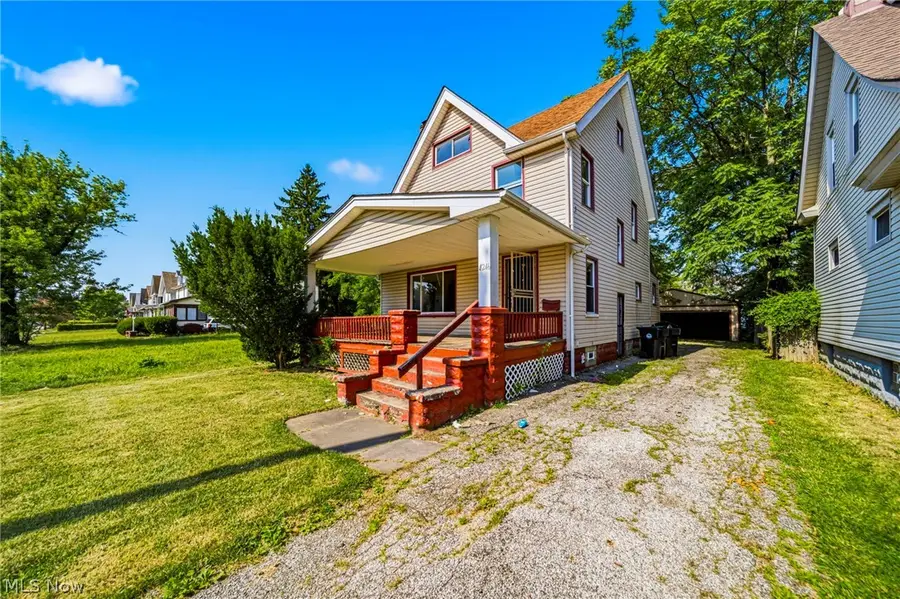4246 E 128th Street, Cleveland, OH 44105 - #2