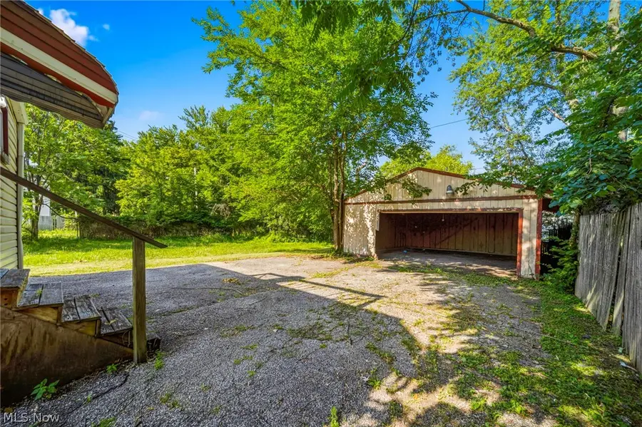 4246 E 128th Street, Cleveland, OH 44105 - #3