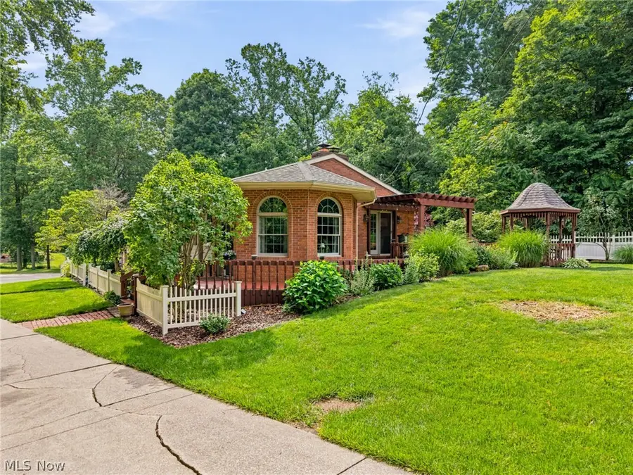 1600 Deerford Sw Avenue, Massillon, OH 44647 - #2