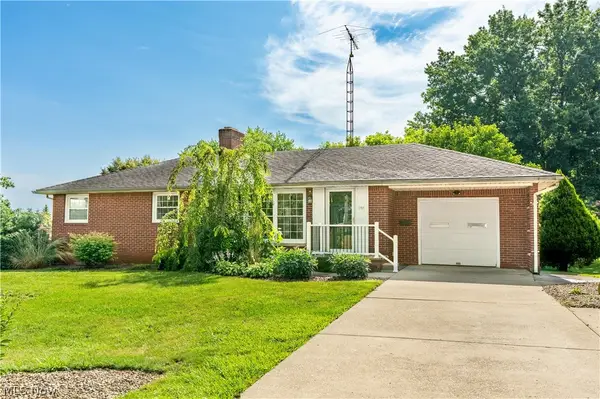500 N Marion Avenue, Louisville, OH 44641