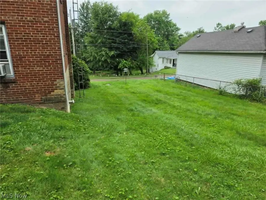 620 Warwick Avenue, Zanesville, OH 43701 - #2