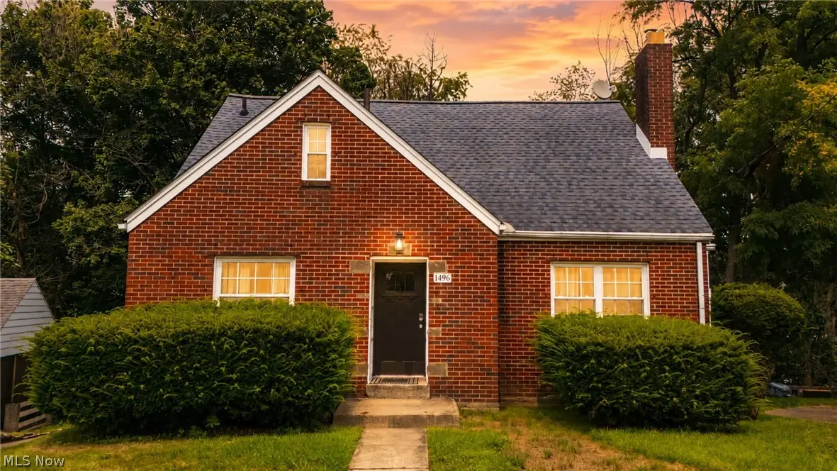 1496 Columbus Circle, Steubenville, OH 43952 - #1