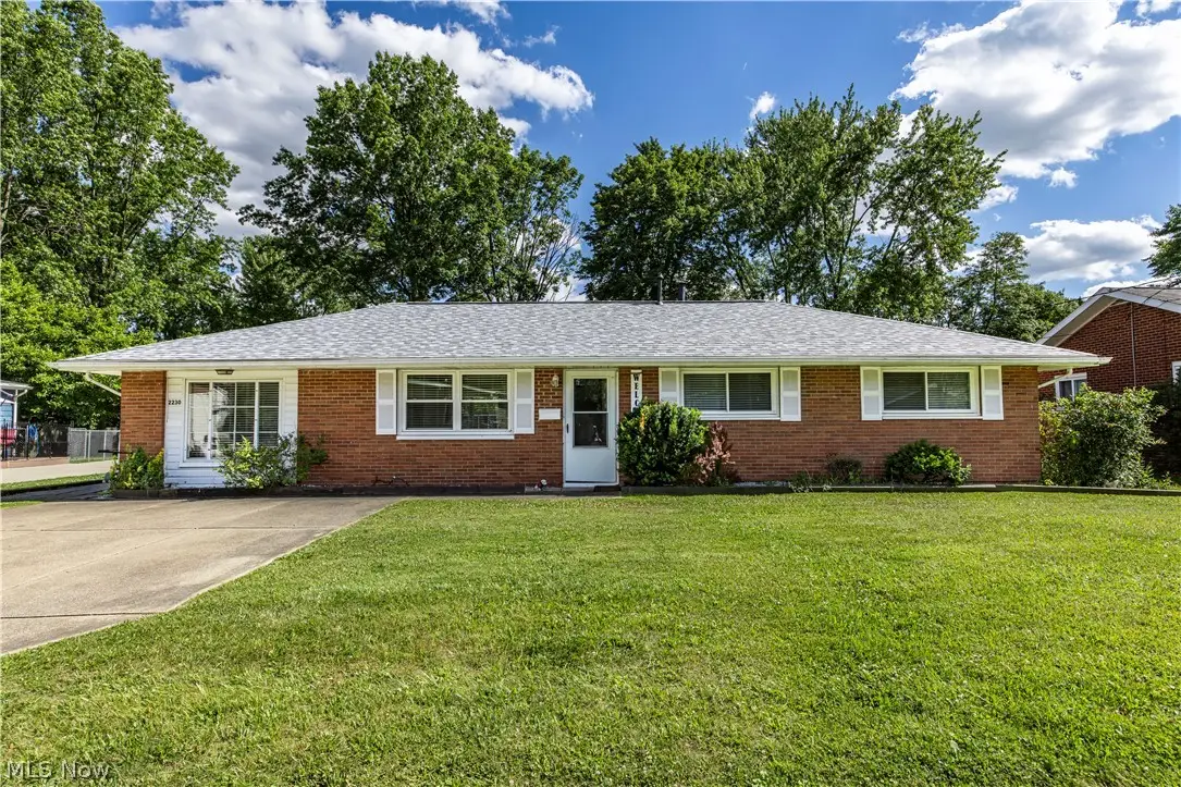 2230 Lynnwood Drive, Stow, OH 44224 - #1