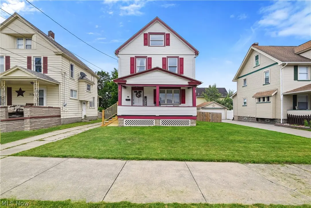 307 E Liberty Street, Girard, OH 44420 - #1