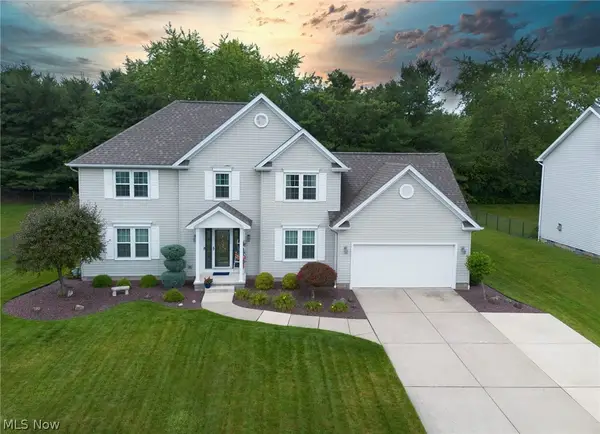 18 Morningview Circle, Canfield, OH 44406