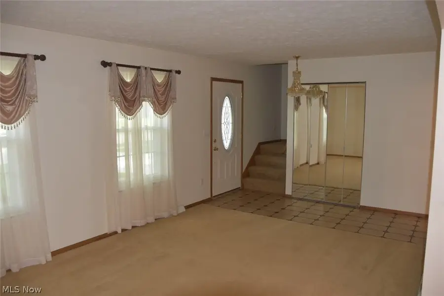537 Howells Court, Eastlake, OH 44095 - #2