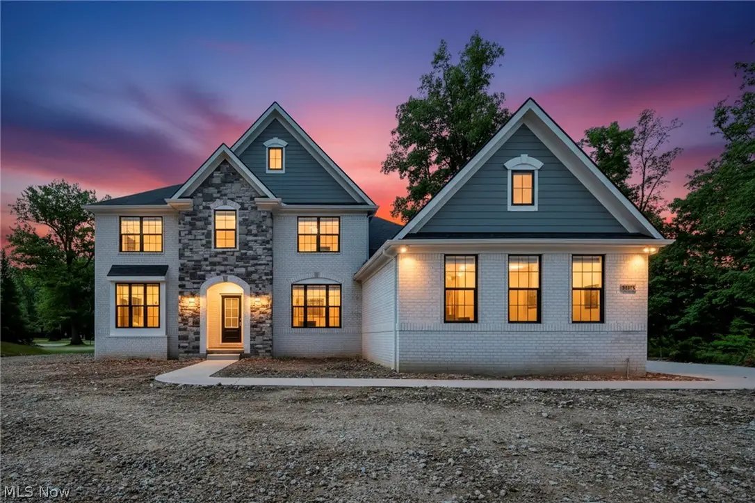 21075 Cedar Creek Drive, Strongsville, OH 44149 - #1
