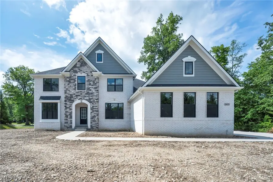 21075 Cedar Creek Drive, Strongsville, OH 44149 - #2