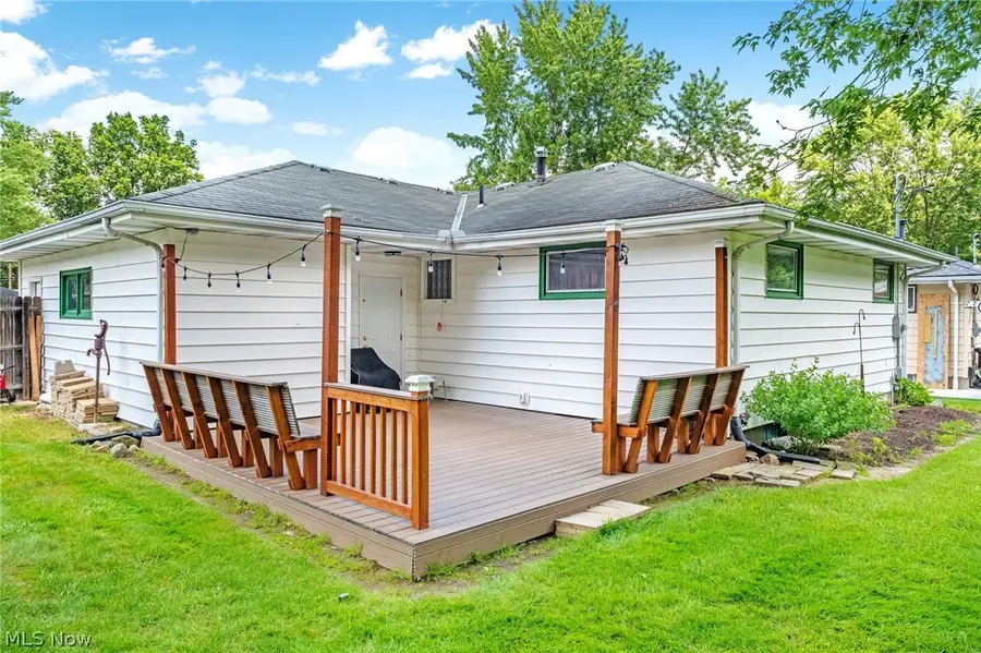 1024 Oakwood Drive, Elyria, OH 44035 - #2