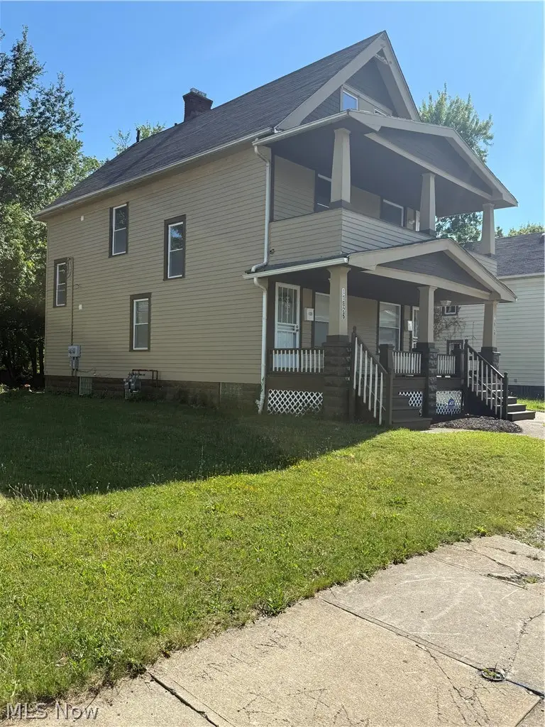 11824 Honeydale Avenue, Cleveland, OH 44120 - #3