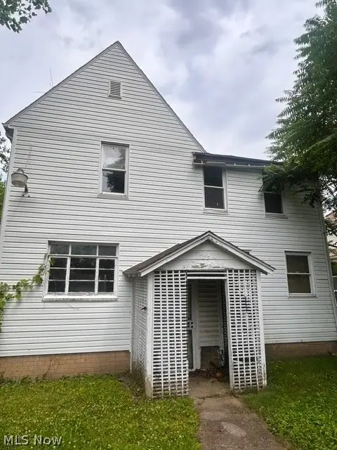 296 Grace Avenue, Akron, OH 44320 - #3