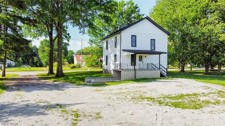 7437 E Lincoln Way, Apple Creek, OH 44606 - #3