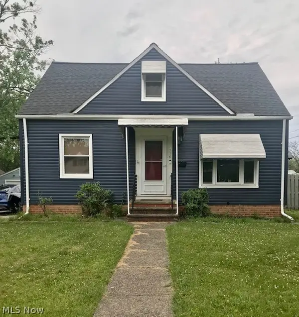 114 Avalon Drive, Bedford, OH 44146
