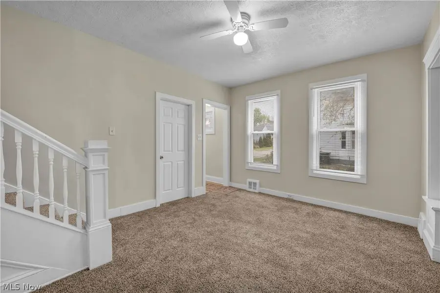 3210 W 90th Street, Cleveland, OH 44102 - #3