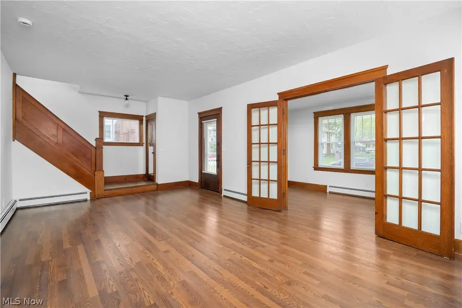 1138 W 6th Street, Lorain, OH 44052 - #3